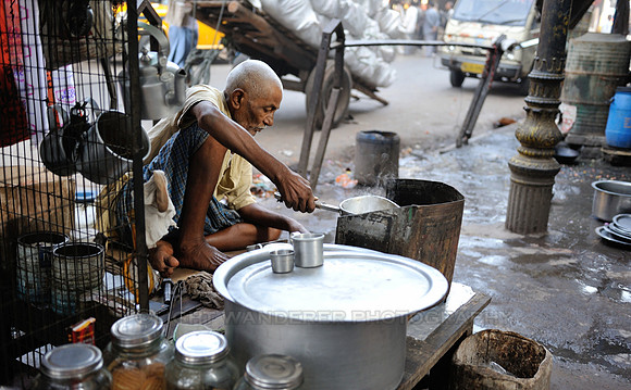 Chai wallah making tea