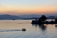 Sunset cruise on Lake Pichola, Udaipur