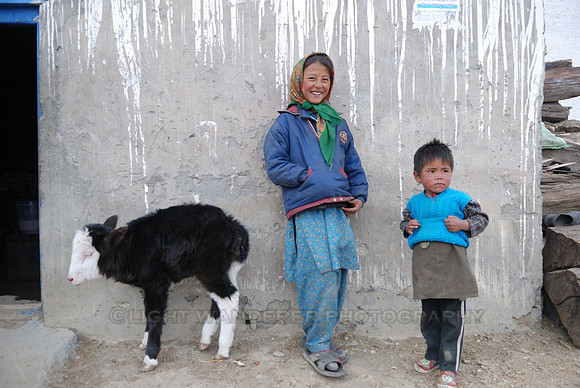 Children with yak calf